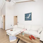 فيلة Casa Di Pietra