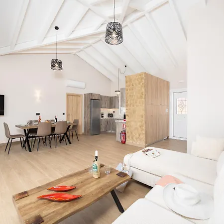 Casa Di Pietra Villa *